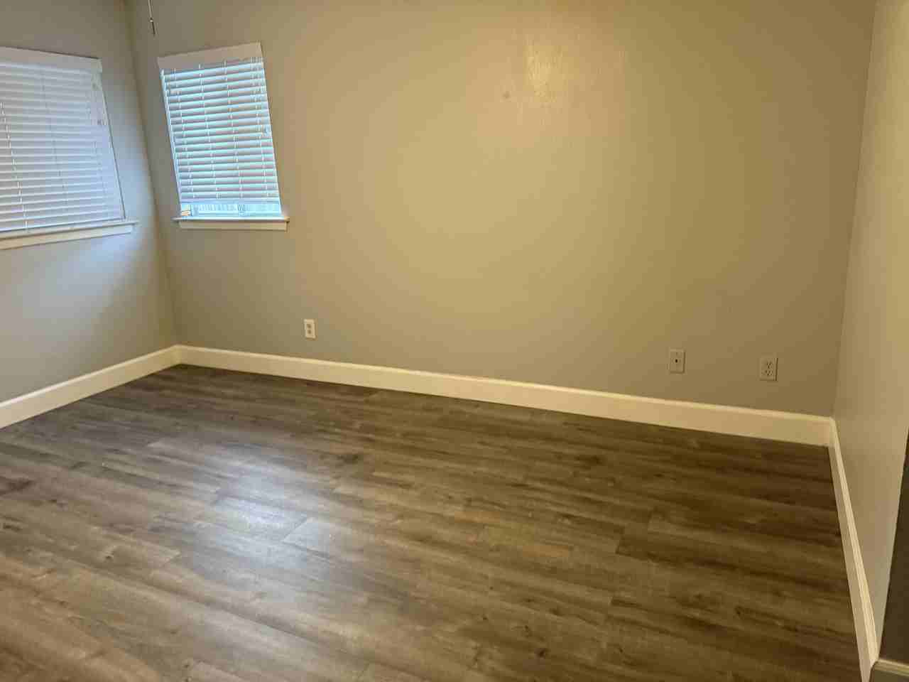 5568 W Calimyrna Ave #1 - Photo 5 of 14