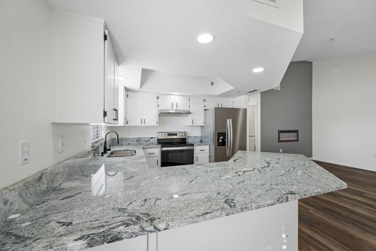10490 Chalmer St #05 - Photo 2 of 19