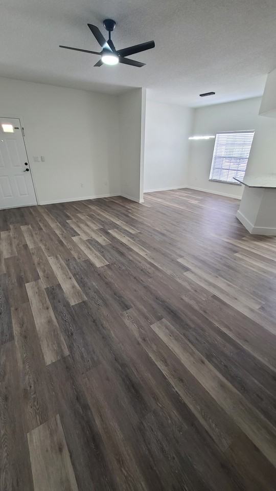 10490 Chalmer St #05 - Photo 3 of 19