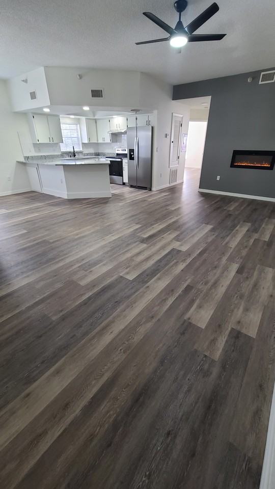 10490 Chalmer St #05 - Photo 4 of 19