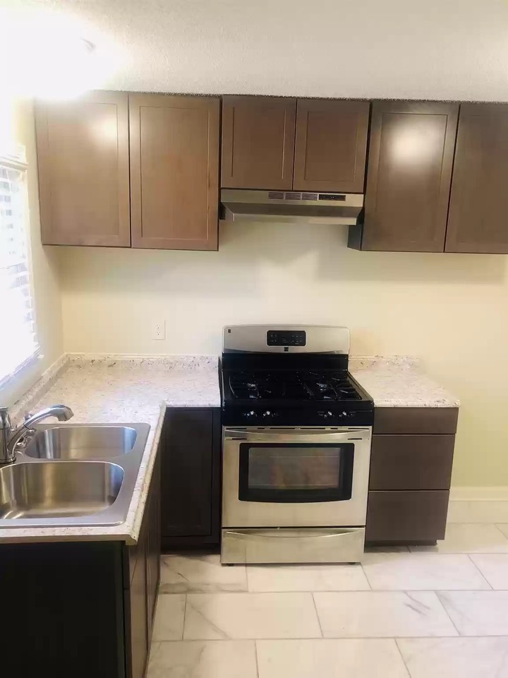 305 Damone Ave #NA - Photo 4 of 11