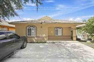 9775 Nw 126th Ter - Photo 1 of 1