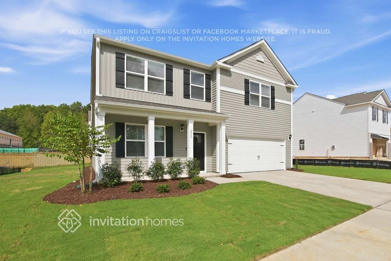 252 Saddle Mare St - Photo 2 of 18