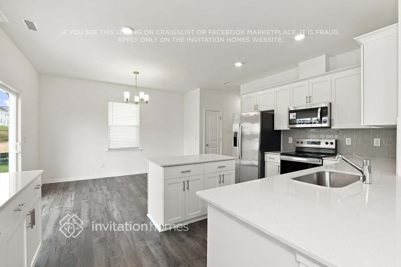 252 Saddle Mare St - Photo 7 of 18