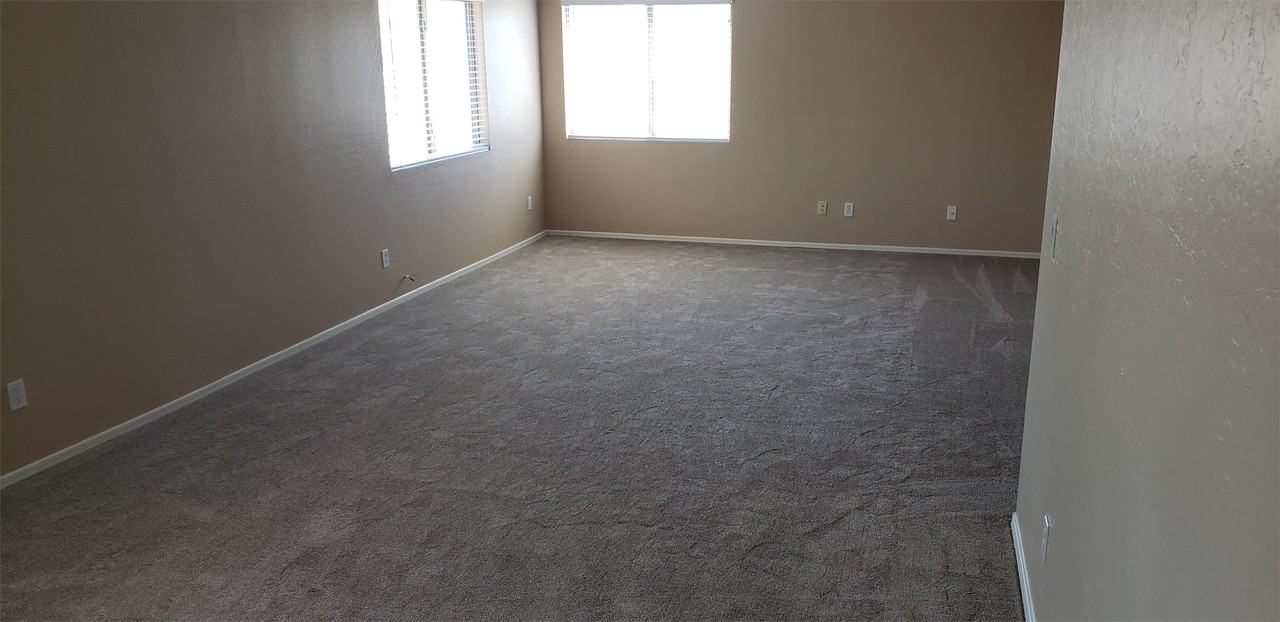 3195 W Carlos Ln #1 - Photo 6 of 8