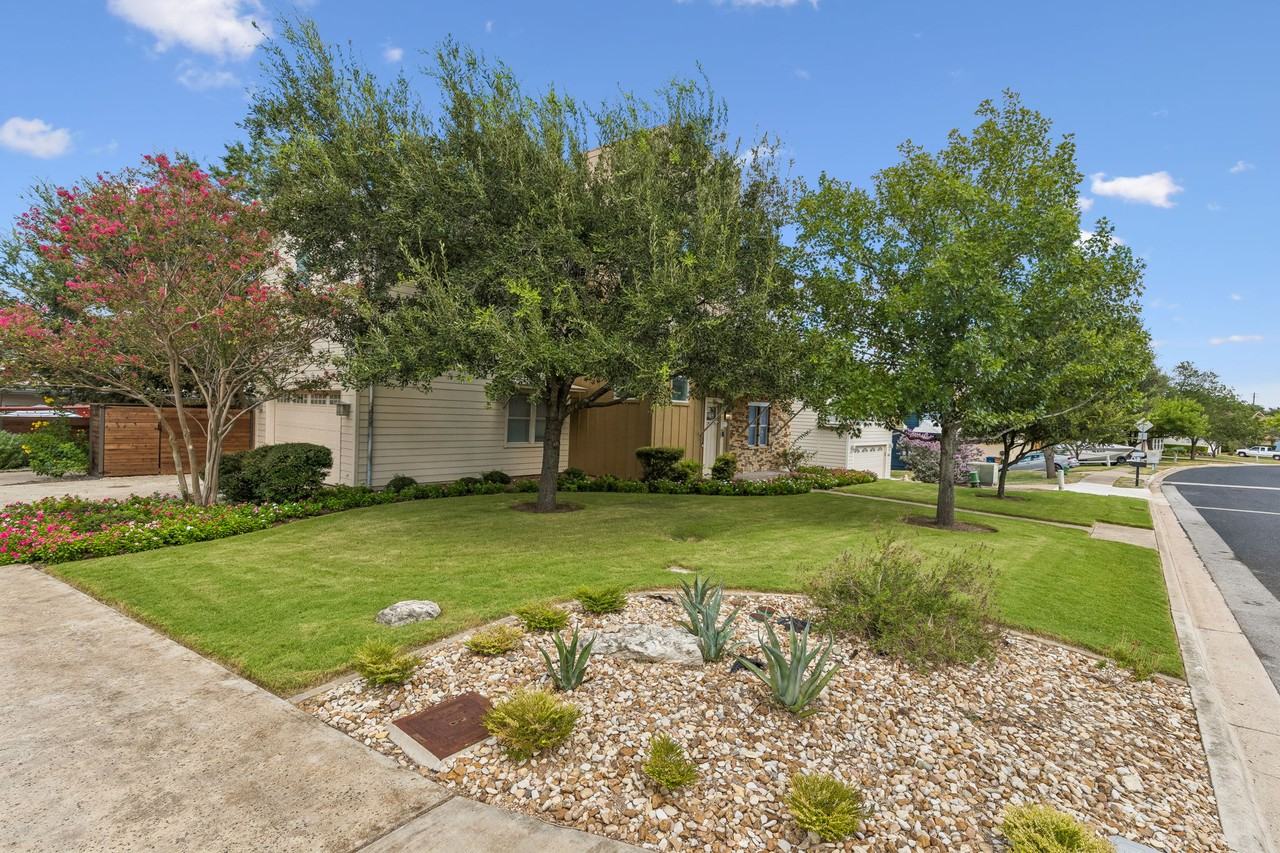 8500 Red Willow Dr #1 - Photo 3 of 41