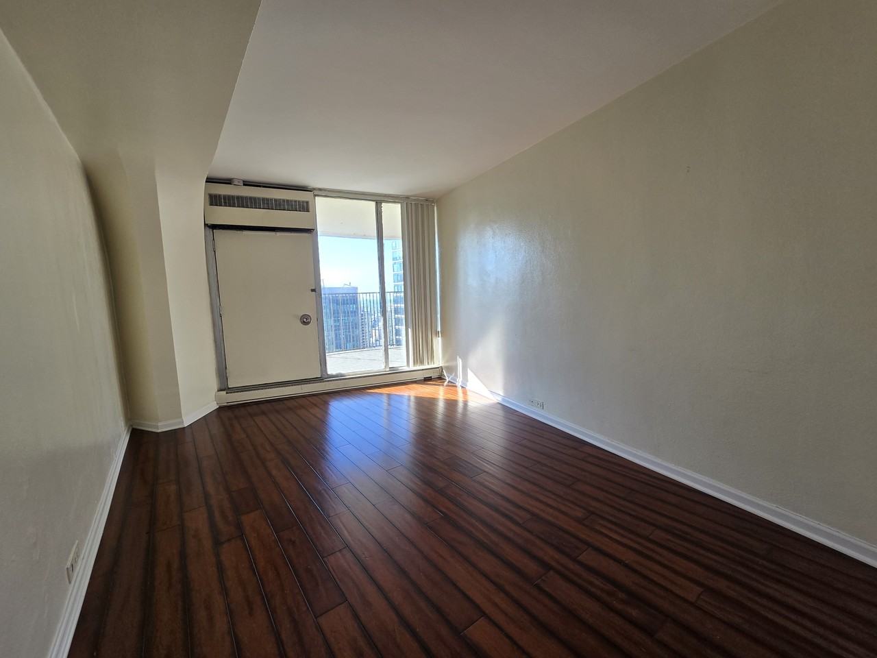 300 North State Street - 5501Unit 5501 #5501 - Photo 7 of 14