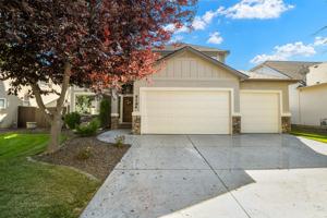 featured image of 5124 N Spangle Ave #1