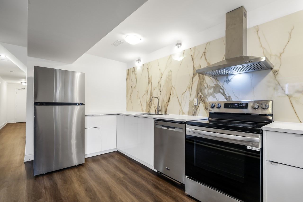 121 Melrose Street #2 - Photo 4 of 23
