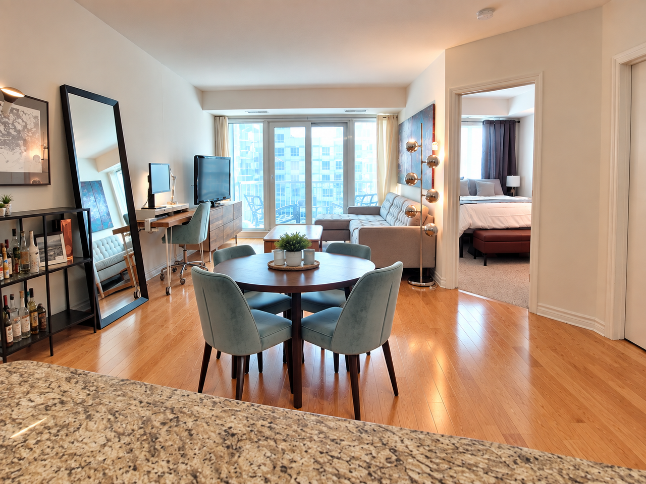 234 Rideau Street #607