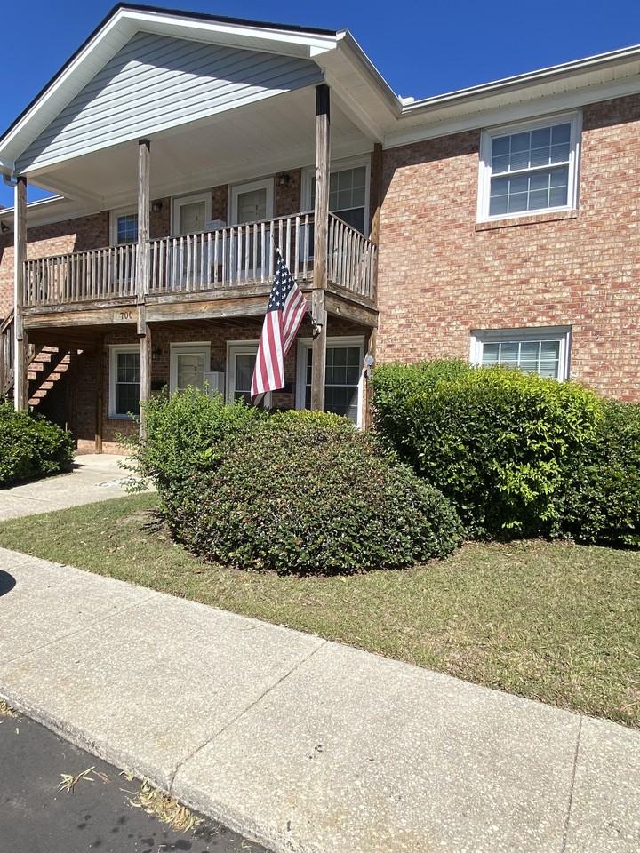 Pershing Street - 700 E #700E - Photo 2 of 28
