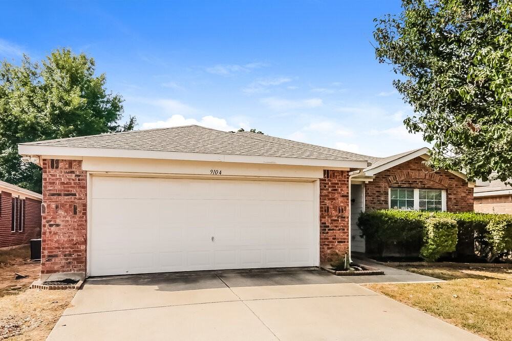 9104 Chisholm Trl - Photo 3 of 16