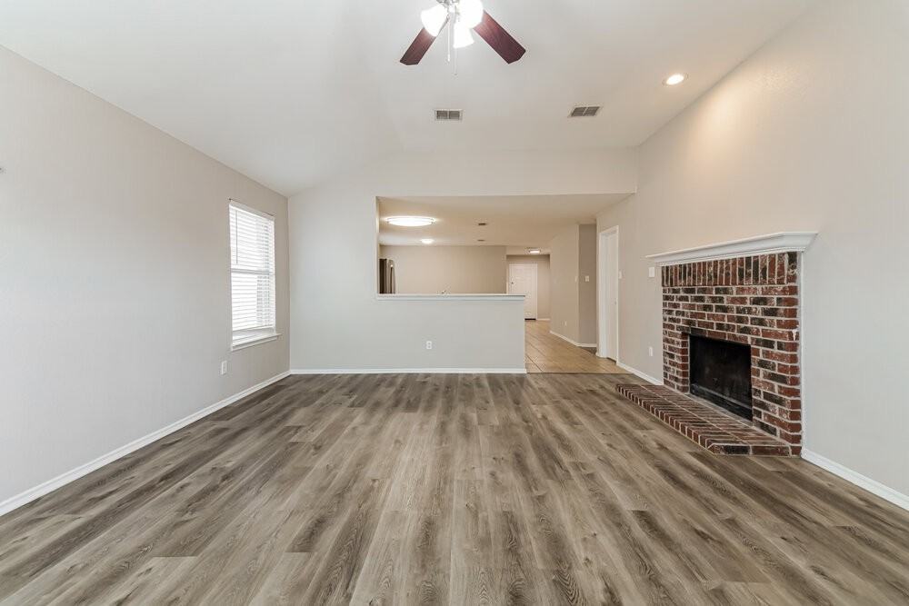 9104 Chisholm Trl - Photo 5 of 16