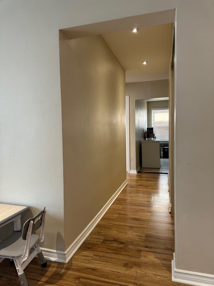 387 Carmen Avenue #6 - Photo 6 of 9