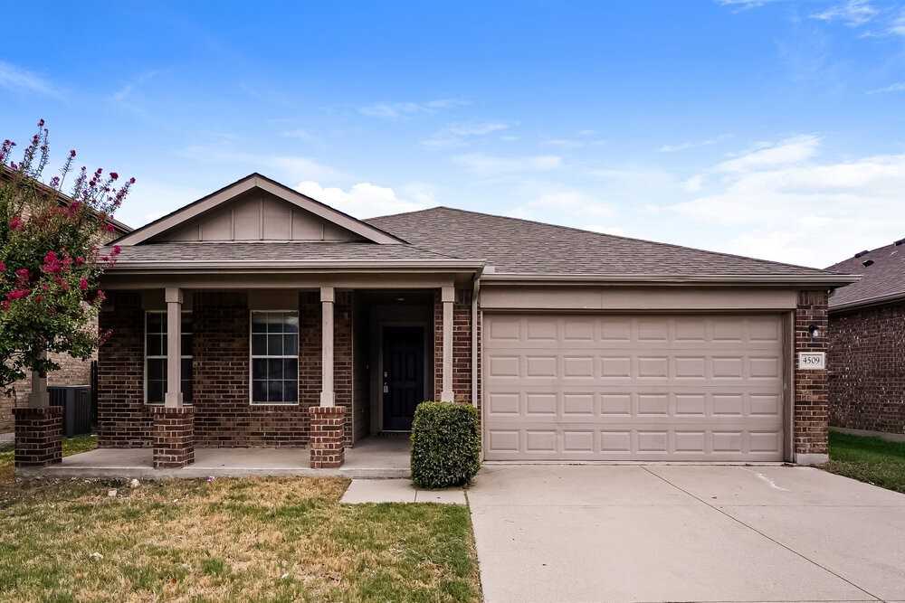 4509 Sheldon Trl