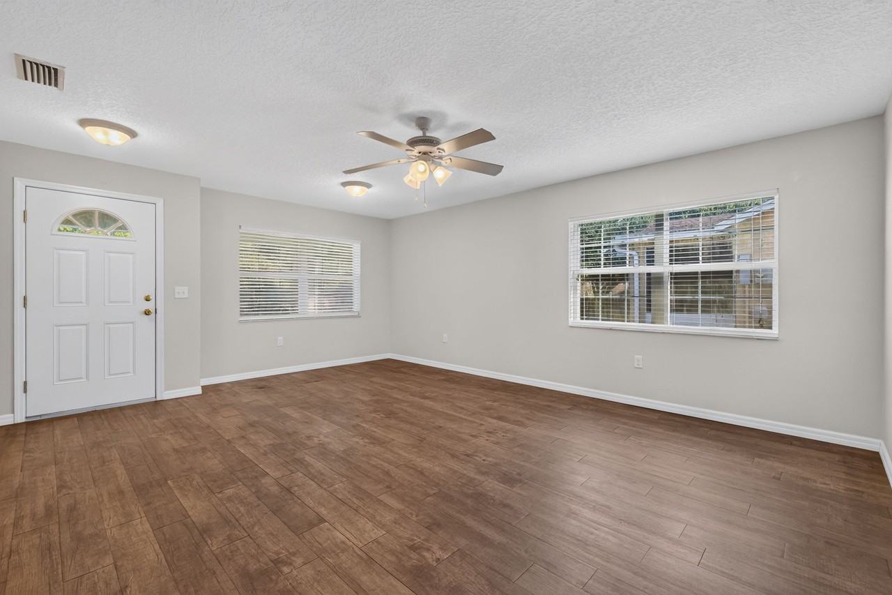 1307 Wood Duck Ln #1 - Photo 6 of 19