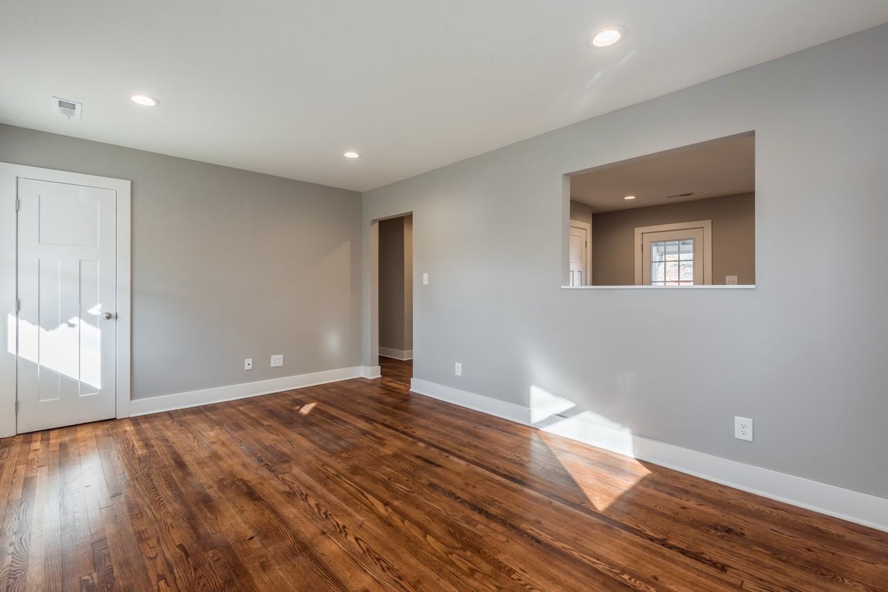 3510 Feathers St #MAIN - Photo 2 of 15