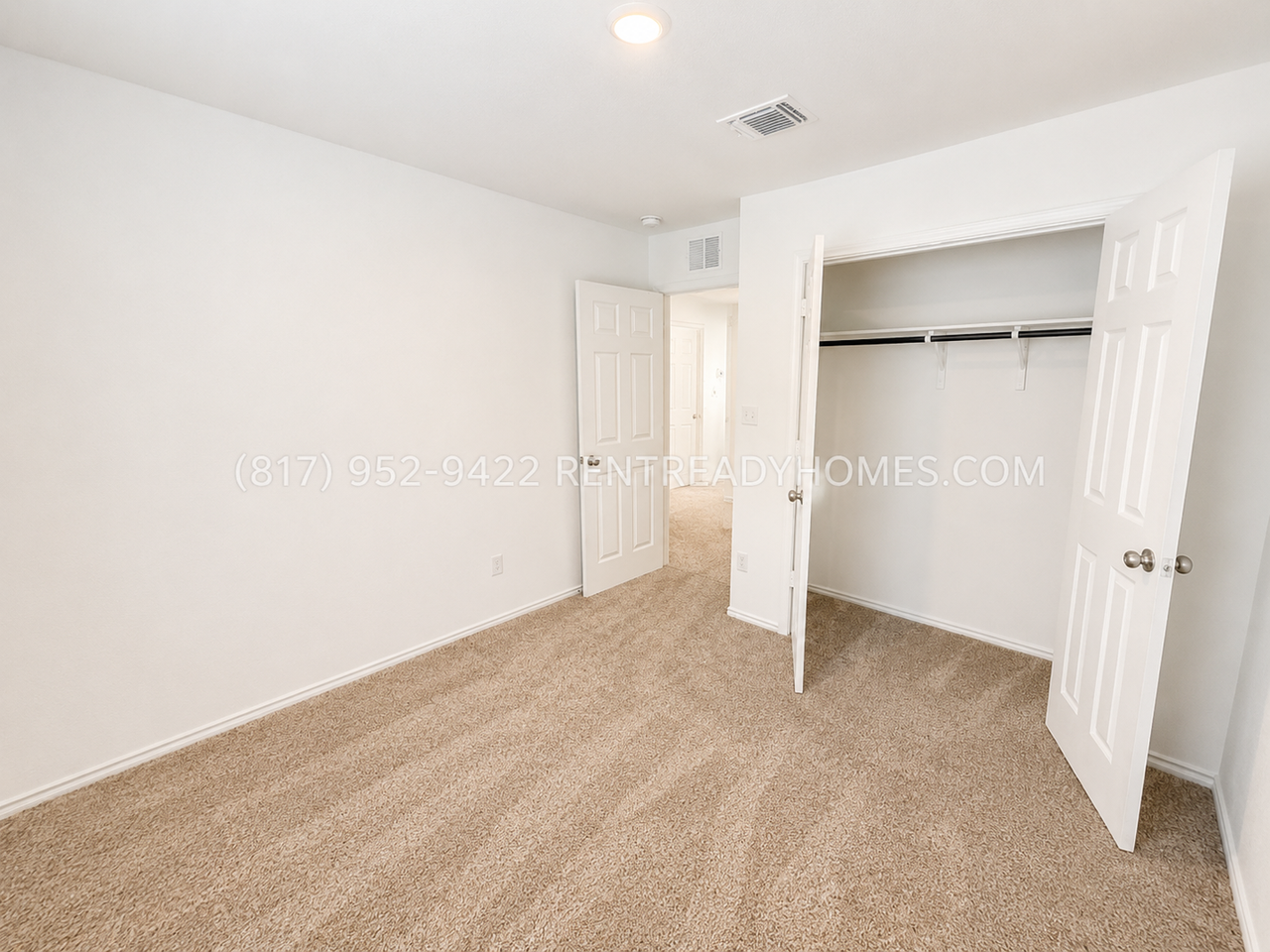 200 Black Alder St - Photo 3 of 11