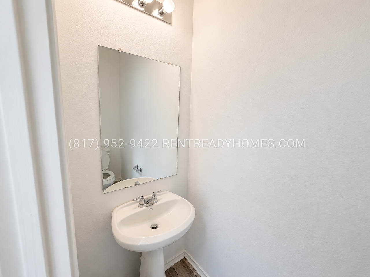 200 Black Alder St - Photo 6 of 11