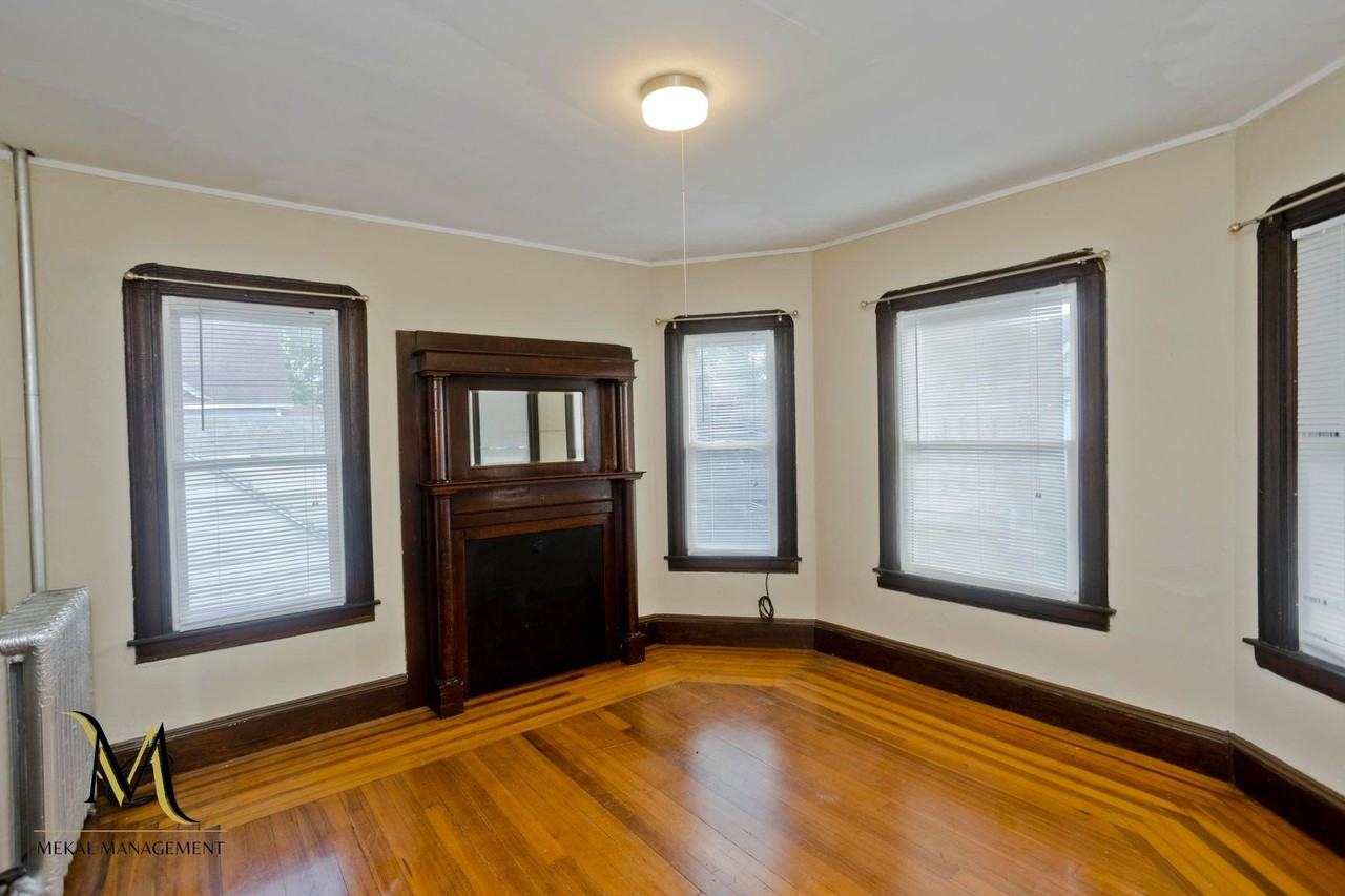43 Elmdale St - Photo 7 of 27