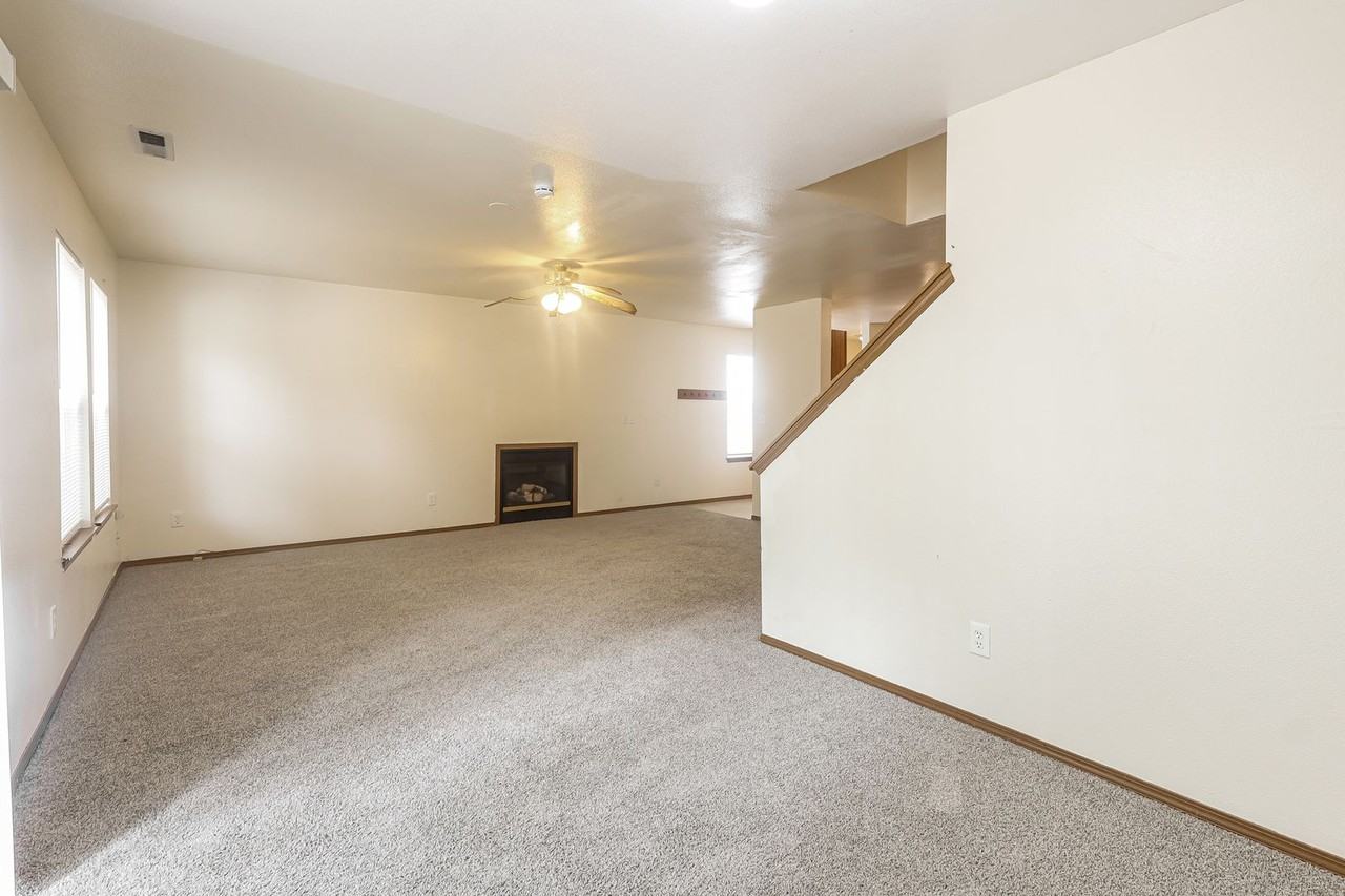 6805 Jericho Ln Sw - Photo 4 of 25