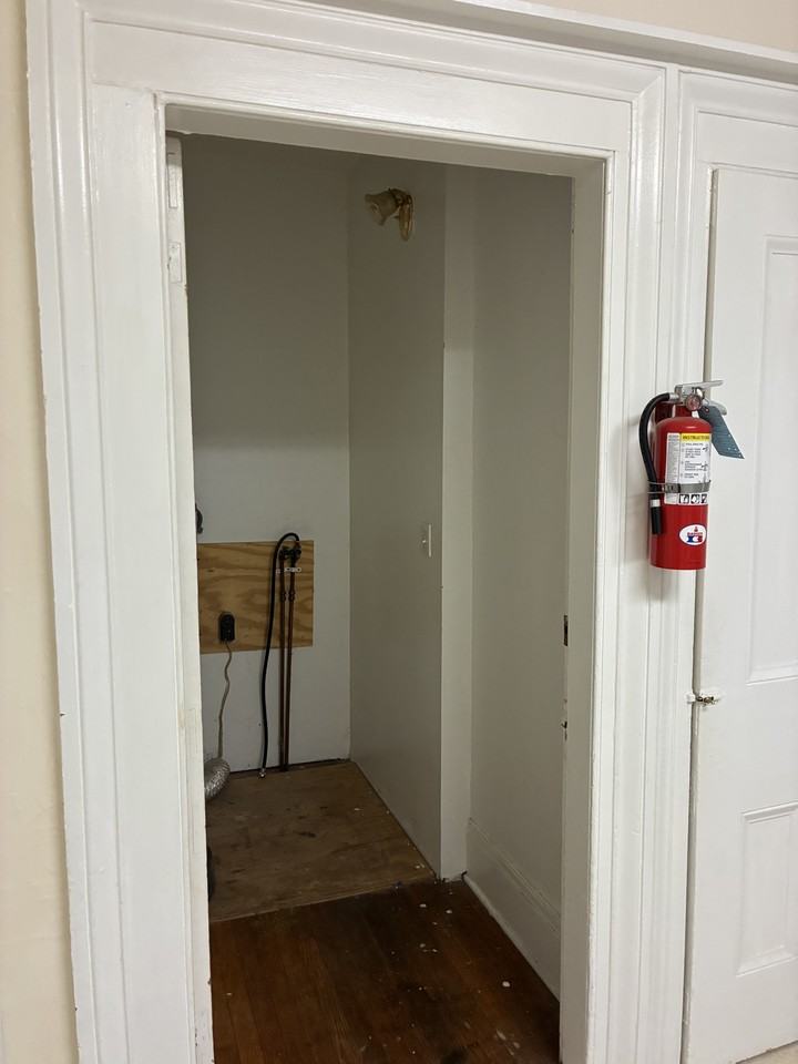 51 Pulteney St #1 - Photo 6 of 15