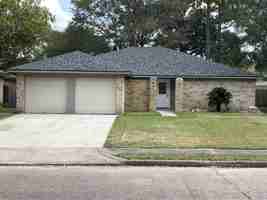 featured image of 17518 Mallett St