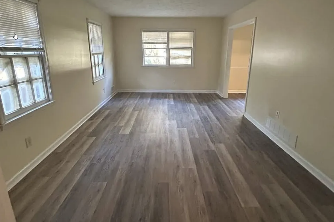 293 Shelton Woods Ct - Photo 4 of 7