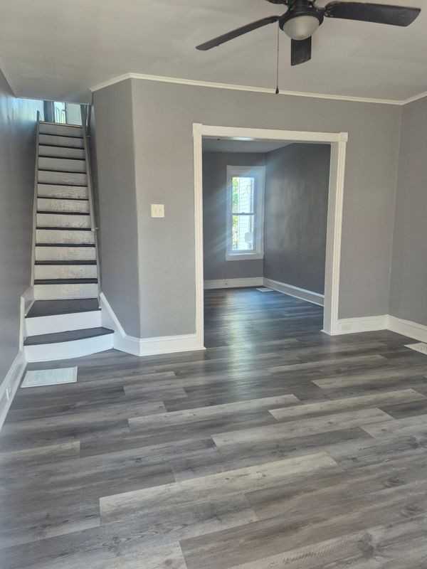 2004 S Simpson St - Photo 2 of 37