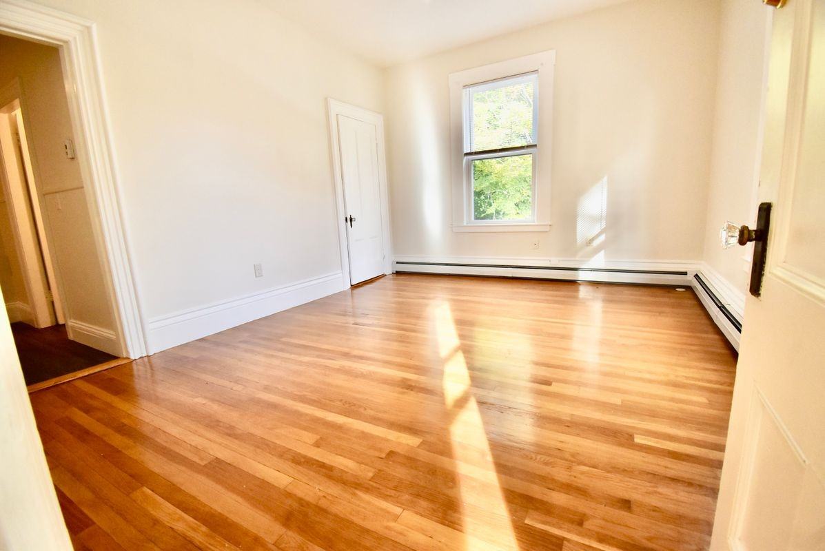 42 Preston St - Photo 2 of 9