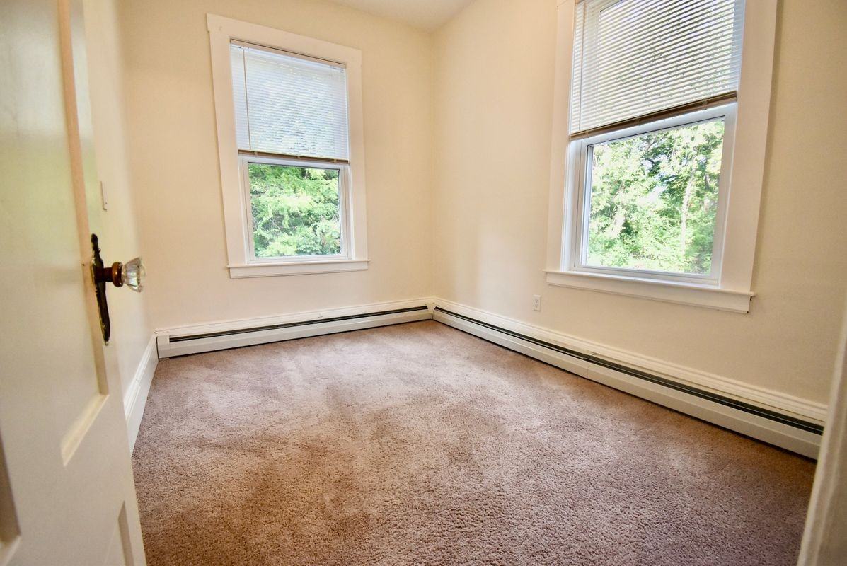 42 Preston St - Photo 6 of 9
