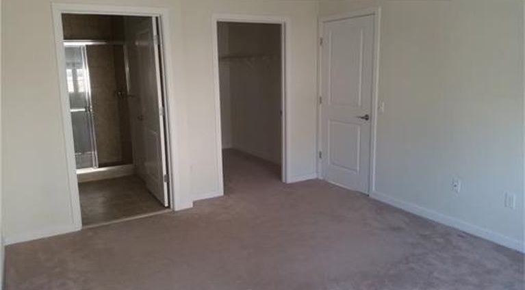 135 Tower Blvd - Photo 5 of 21