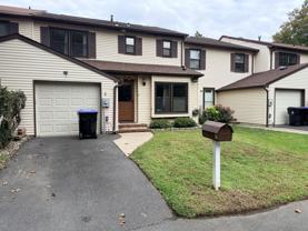 7 Hoffman Ct - Photo 1 of 1
