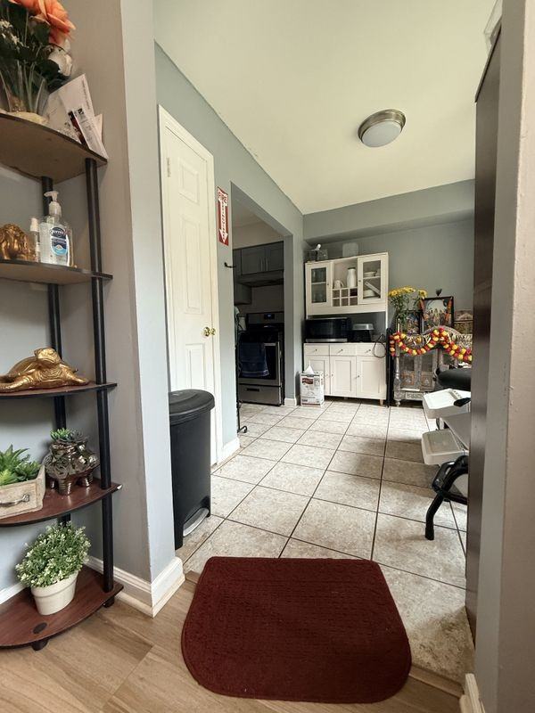7 Hoffman Ct - Photo 4 of 45