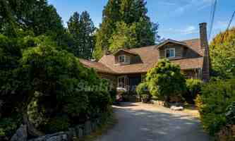 featured image of 305 52A Street