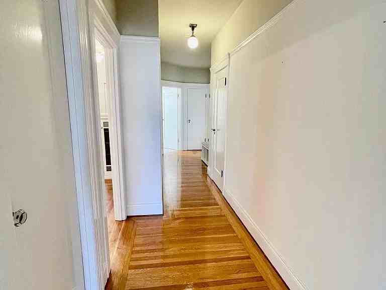 1375 Green St #10 - Photo 2 of 12