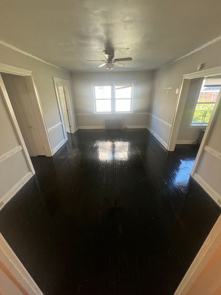 2532 Highland Ave - Photo 2 of 11