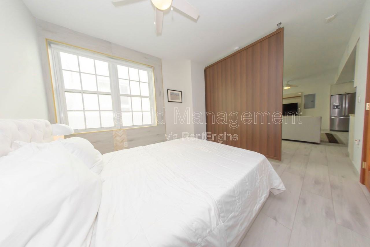 820 Ocean Dr #306 - Photo 5 of 20