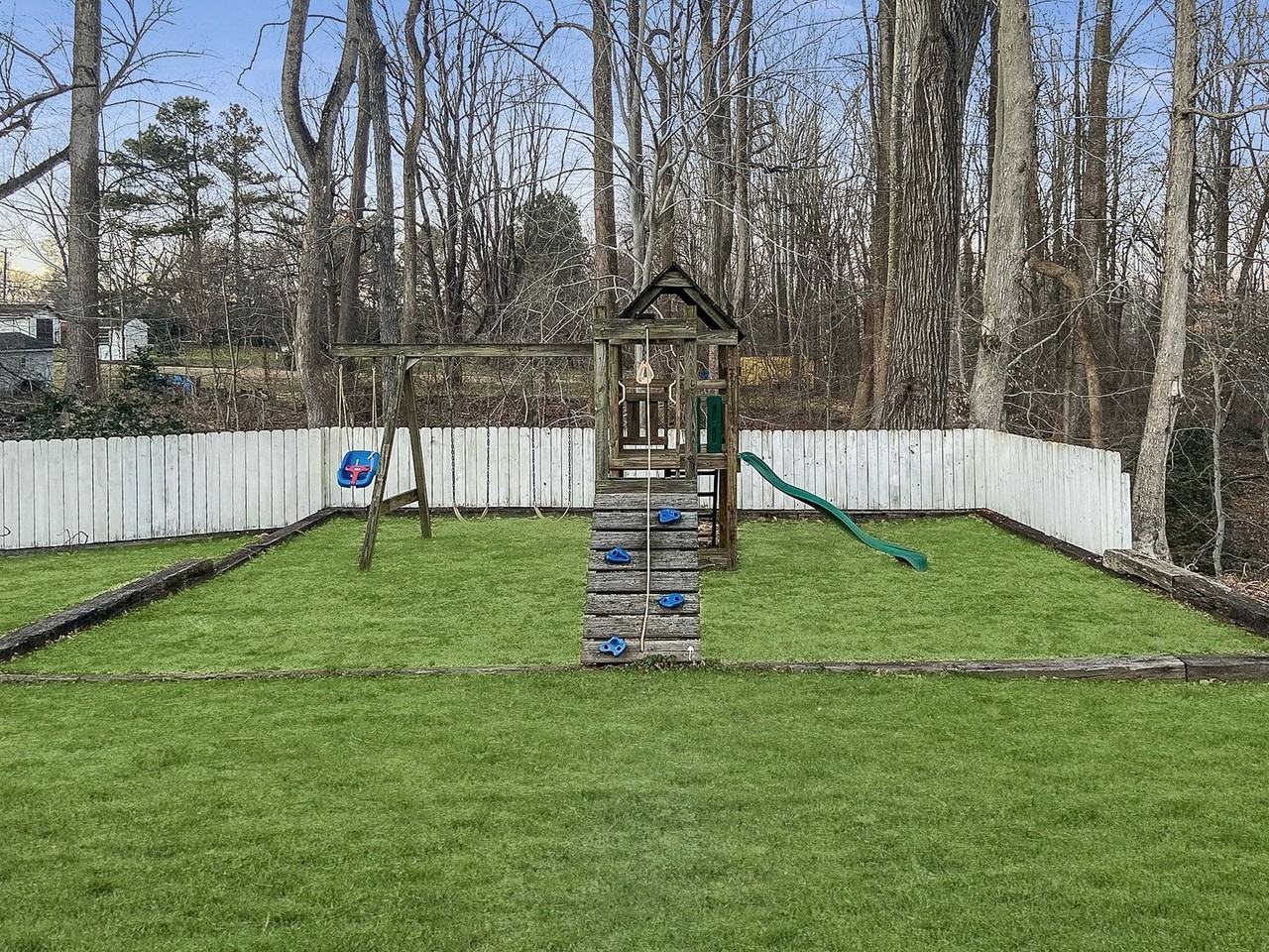 3144 Holland Cliffs Rd - Photo 7 of 26