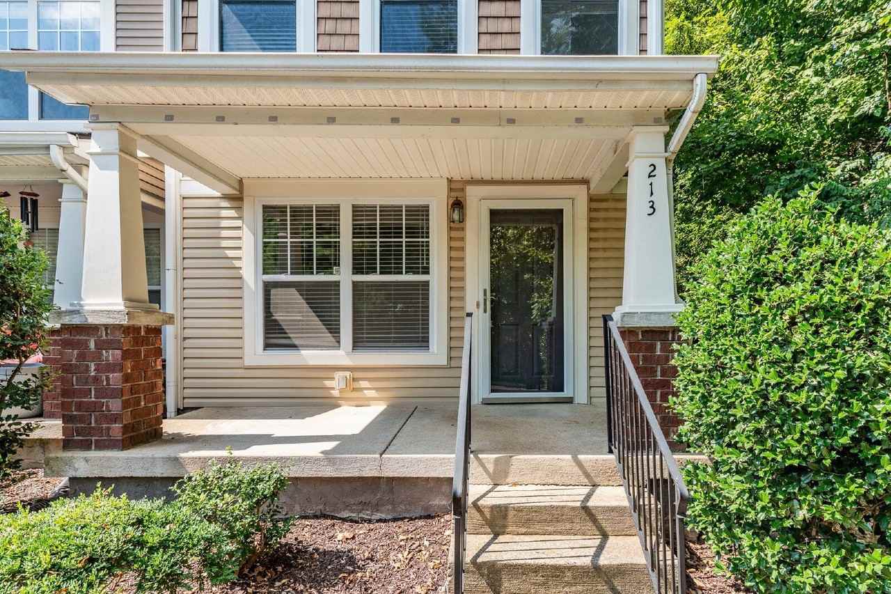213 Shadow Glen Dr - Photo 5 of 24