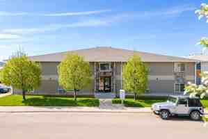 featured image of 2326 14th Ave S #3