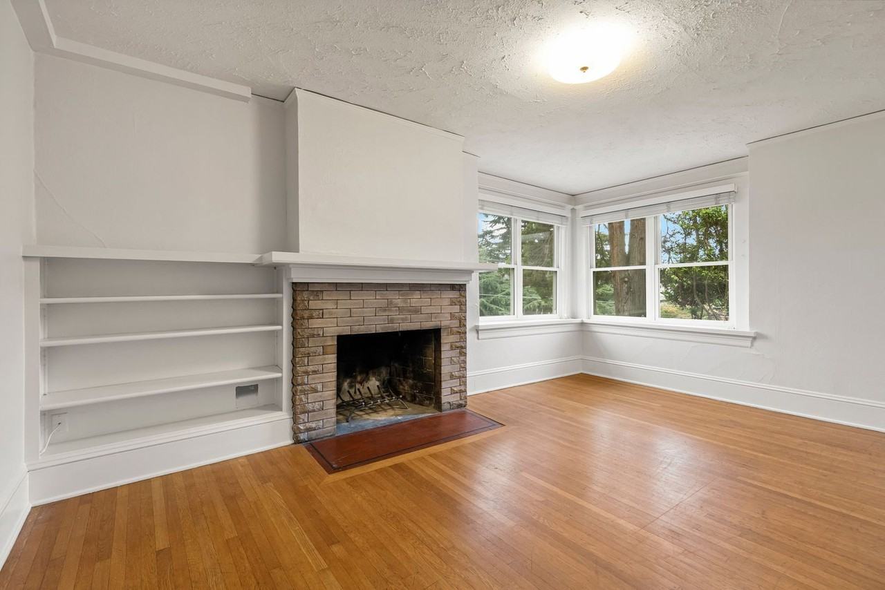 1231 Nw 25th Ave #3 - Photo 2 of 19