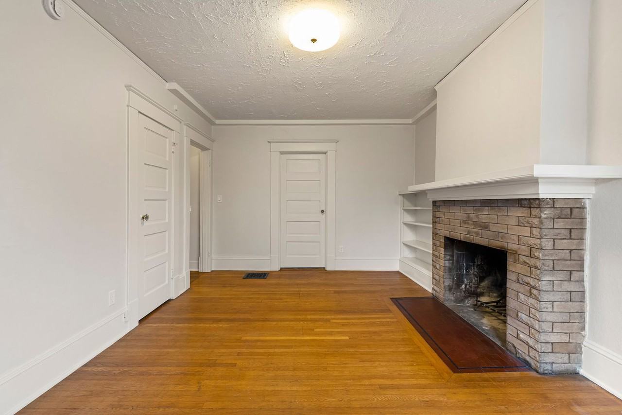 1231 Nw 25th Ave #3 - Photo 4 of 19