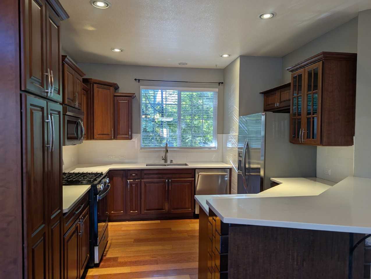 1950 Lowell Blvd - Photo 5 of 23