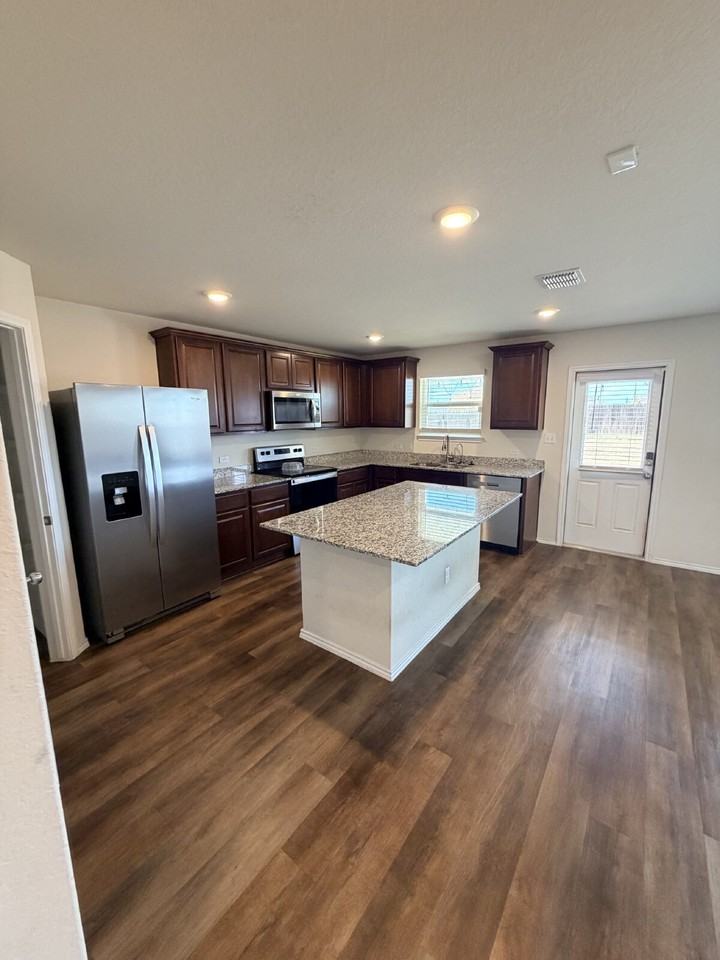 631 Wild Olive Way - Photo 3 of 15