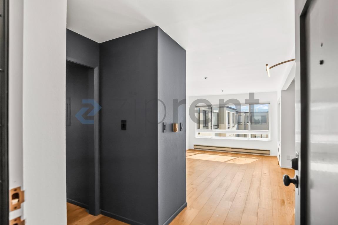 410 Sheridan Ave #454 - Photo 6 of 29