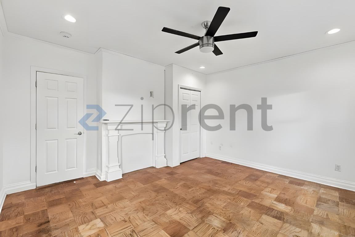 37 Moulthrop St #1stFL - Photo 2 of 30