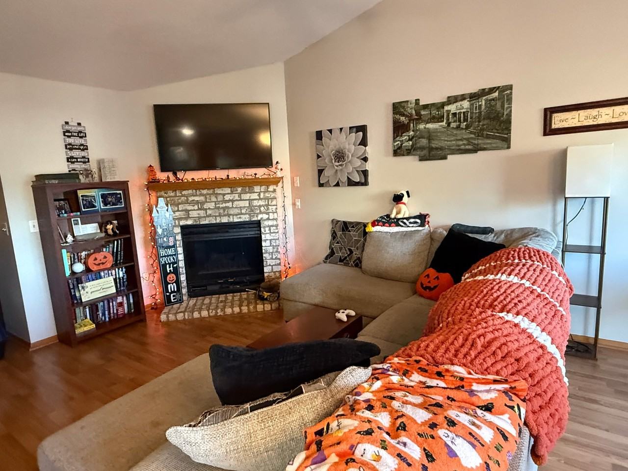 913 Countryside Rd - Photo 4 of 15
