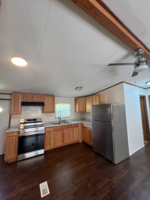 331 Woodberry Ln E #0 - Photo 3 of 15