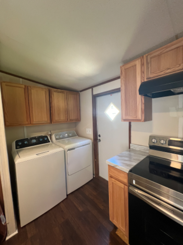331 Woodberry Ln E #0 - Photo 4 of 15